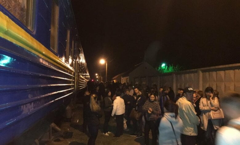 Сообщено о заминировании поезда «Николаев — Киев»: все пассажиры эвакуированы | Корабелов.ИНФО