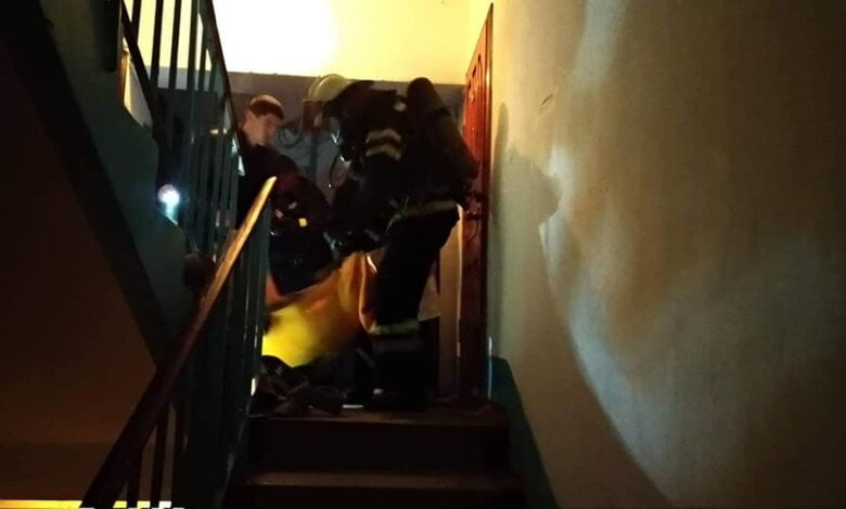 Вогнеборці Корабельного району врятували пенсіонера-інваліда | Корабелов.ИНФО