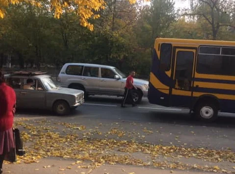 Что делать, если на вас напал таксист | Площадь Свободы | Дзен