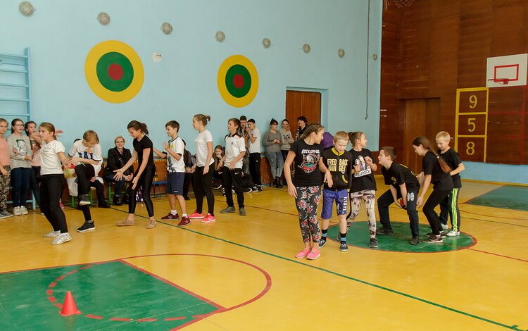 Осінні козацькі розваги відбулися у школі в Корабельному районі Миколаєва | Корабелов.ИНФО image 1