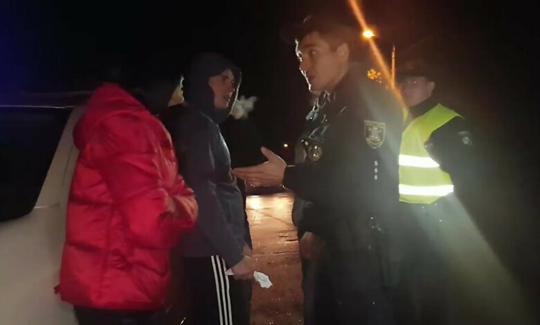 19-летний пасынок пьяного водителя "Инфинити" в Николаеве сломал полицейскому челюсть (Видео) | Корабелов.ИНФО