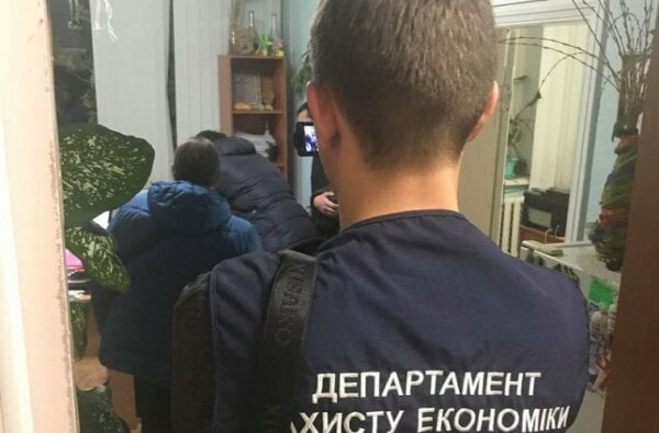 В николаевском департаменте ЖКХ провели обыск: на взятке задержан помощник депутата от "Оппоблока" | Корабелов.ИНФО