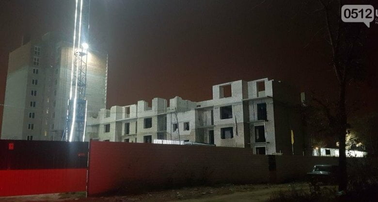 В Николаеве возле недостроенной высотки нашли труп | Корабелов.ИНФО