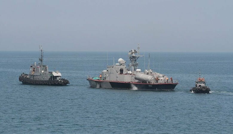 "Есть мысли еб...шить военные катера, а не буксир". Перехват переговоров россиян в ходе инцидента в Керченском проливе | Корабелов.ИНФО