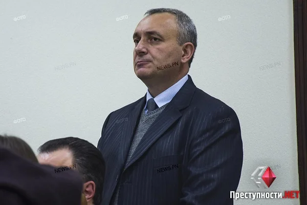 «Работал на различных должностях в ОГА и в горисполкоме», - депутатам представили директора КП «Николаевпасстранс» | Корабелов.ИНФО