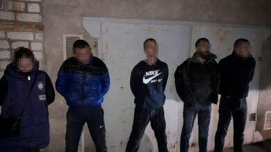 Банду, взорвавшую банкомат в Корабельном районе, задержали в гаражах. Все - местные, среди преступников есть девушка | Корабелов.ИНФО image 1