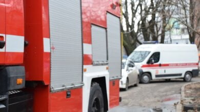 На пр. Богоявленском во время пожара в пятиэтажке погибла женщина. Еще 16 жителей эвакуировали | Корабелов.ИНФО image 1