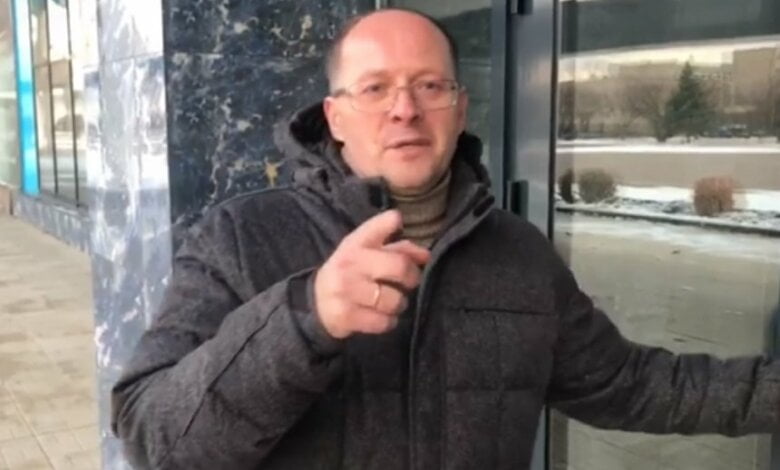 Можете заказать билет, позвонив мне лично! - директор аэропорта ответил на жалобу николаевца | Корабелов.ИНФО