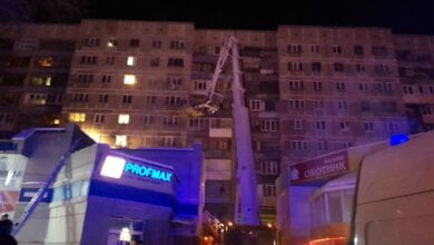 В России в результате взрыва обрушился подъезд: 3 погибших, судьба 79 жильцов не известна | Корабелов.ИНФО