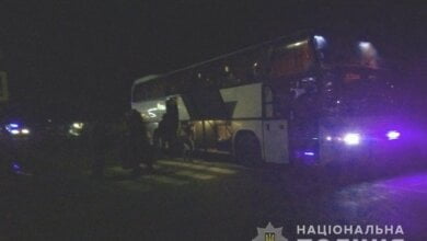 Рейсовый автобус под Николаевом сбил женщину на пешеходном переходе - она умерла в больнице | Корабелов.ИНФО image 2