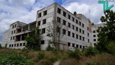 «Не вижу смысла выделять деньги», - Сенкевич не хочет ограждать забором недострой, где разбился 12-летний мальчик | Корабелов.ИНФО