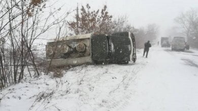 На Николаевщине из-за гололеда перевернулся бензовоз – обошлось без пострадавших | Корабелов.ИНФО image 3