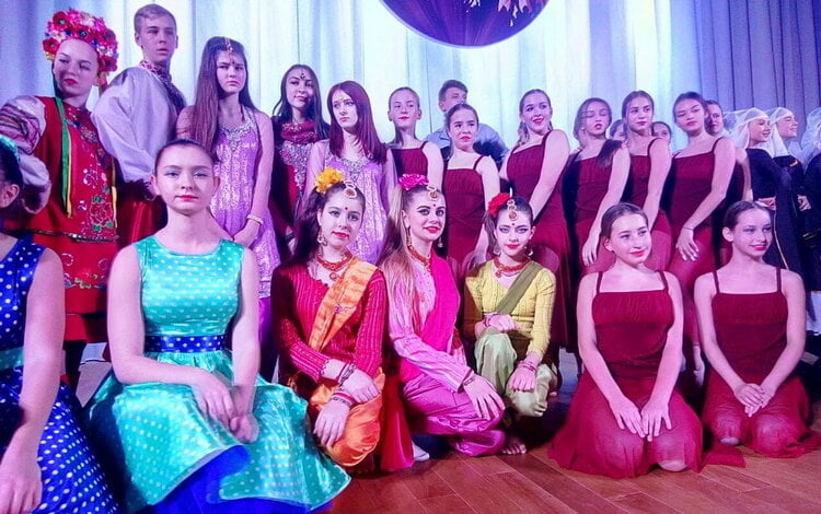 "Тримаємо кулаки за наші колективи": танцівниці з Корабельного району взяли участь у фестивалі "Зірки Причорномор’я" | Корабелов.ИНФО