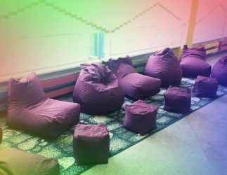 "Директор встречает детей на крыльце, на каждом этаже - зоны отдыха..." - все рады изменениям в школе Корабельного района | Корабелов.ИНФО image 1