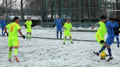 Силами всего восьми игроков: футболисты "Ольвии" встретилась на поле с командой "Нечаянное" | Корабелов.ИНФО image 2