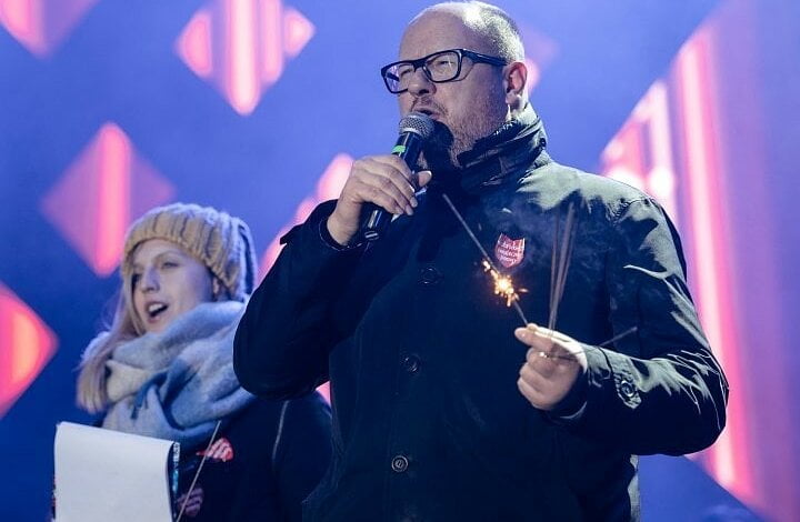 В польском Гданьске на концерте мужчина ранил мэра ножом в область сердца - пострадавший в критическом состоянии | Корабелов.ИНФО