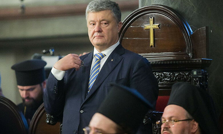 «Сходи в церковь, поставь свечку»: Порошенко ответил мужчине, спросившему о борьбе с коррупцией (Видео) | Корабелов.ИНФО