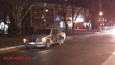 ДТП в Корабельном районе: "Chevrolet" въехал в бок "Mercedes" | Корабелов.ИНФО