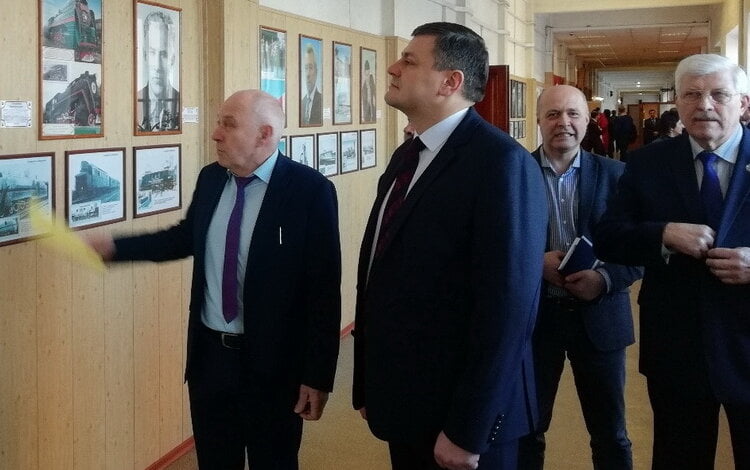 На НГЗ ждут нового директора с февраля, а Дмитрий Мирный возглавил Коломенский завод, работающий на ФСБ России | Корабелов.ИНФО image 1