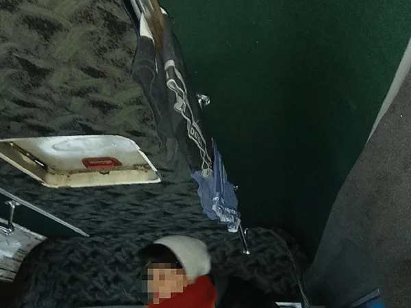 «Угрожал завезти на конечную и разобраться»: николаевский «маршрутчик» сушил на поручнях нижнее белье | Корабелов.ИНФО image 2