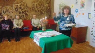 «Це квітка, яка ніколи не зав'яне», - пенсіонерам з Корабельного району розповіли про історію української пісні | Корабелов.ИНФО image 2