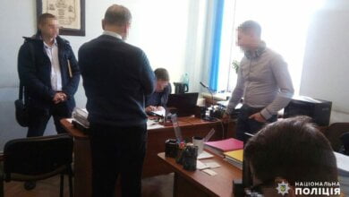 В здании Николаевского горсовета проходит обыск | Корабелов.ИНФО