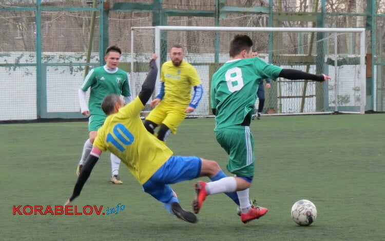 Триває зимова першість міста Миколаєва з футболу 2018-2019. Огляд матчів (ФОТО) | Корабелов.ИНФО image 29