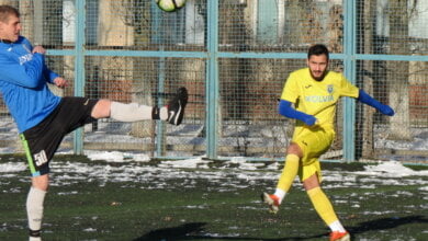 Вибухи емоцій, травми, поразки й перемоги: огляд матчів зимової першості міста Миколаєва з футболу (ФОТО) | Корабелов.ИНФО image 1