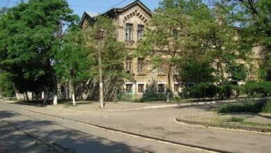 «С каких пор учителя берут на работу 300 штук?», - в Николаеве из школьного кабинета украли крупную сумму денег | Корабелов.ИНФО