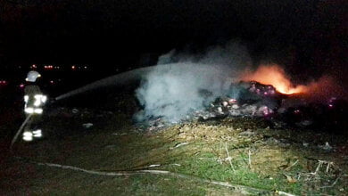 В Корабельном районе горела несанкционированная свалка | Корабелов.ИНФО