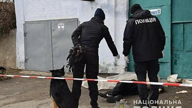 Во время пьяной ссоры хозяин дома в Николаеве убил бездомного мужчину и ножом порезал ему лицо | Корабелов.ИНФО