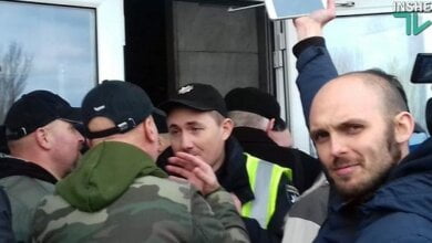 Полиция не пустила активистов-патриотов на встречу с Вилкулом в Корабельном районе (видео) | Корабелов.ИНФО image 3