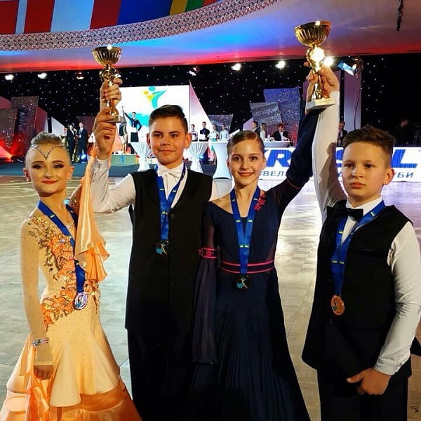 Ансамбль Миколаївського ПК «Корабельний» вдало виступив на міжнародних змаганнях з танцювального спорту у Києві | Корабелов.ИНФО image 2