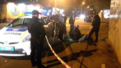 На остановке в Николаеве зарезали мужчину | Корабелов.ИНФО image 2