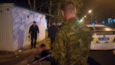 На остановке в Николаеве зарезали мужчину | Корабелов.ИНФО image 1