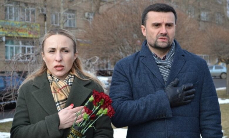 Бывший глава Витовской райадминистрации не имеет собственного жилья и пользуется квартирой сестры главы облсовета | Корабелов.ИНФО
