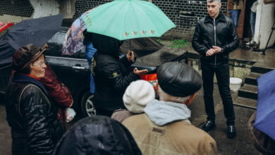 Свой день рождения нардеп Ильюк провел на выездных встречах во дворах с николаевцами | Корабелов.ИНФО image 1