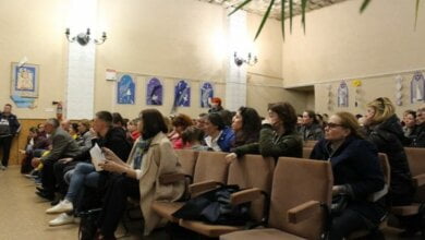 собрание в школе искусств №2