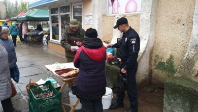 У Корабельному районі поліція провела рейд проти продажу риби під час нерестової заборони | Корабелов.ИНФО