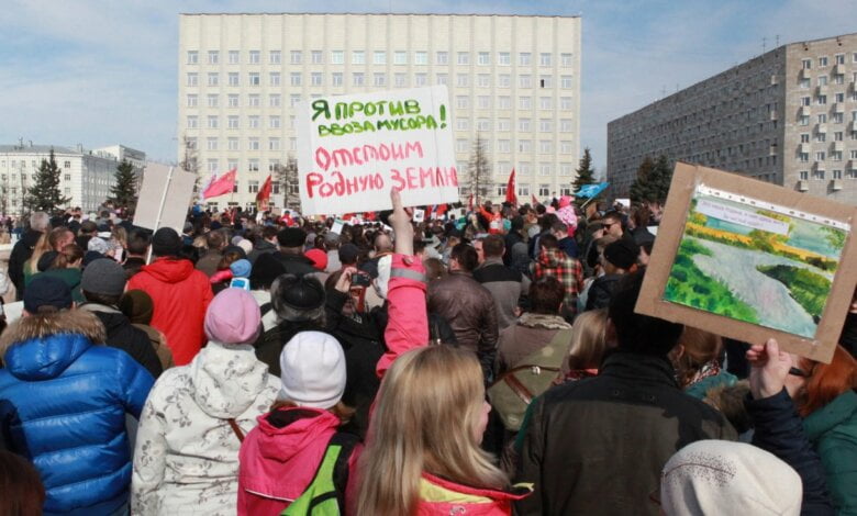 Россияне съели повышение пенсионного возраста. А помойку проглотить не смогли». Массовые протесты в Архангельске (видео) | Корабелов.ИНФО