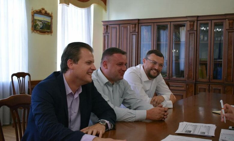 Чиновнику Николаевского горсовета сообщили о подозрении в растрате 750 тыс.грн. | Корабелов.ИНФО