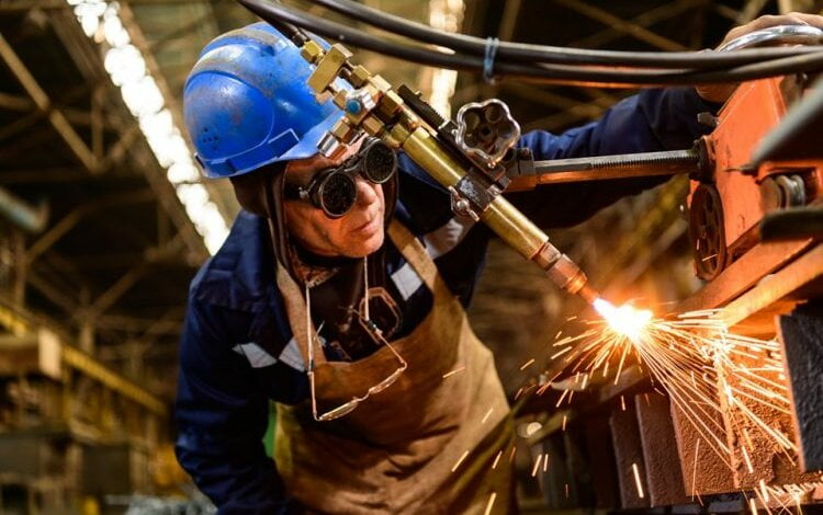 "Океан" спустил на воду отремонтированное судно, работа на предприятии кипит | Корабелов.ИНФО image 7