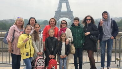 "Побачити Париж і...": школярі з Корабельного району Миколаєва подорожують Європою | Корабелов.ИНФО image 1