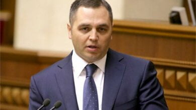 Замглавы администрации Януковича  Портнов вернулся в Украину | Корабелов.ИНФО