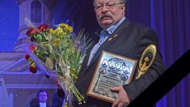 Умер николаевский поэт Дмитрий Креминь | Корабелов.ИНФО