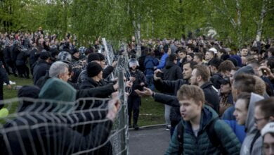 "Кто не скачет, тот за храм": майдан в Екатеринбурге набирает обороты (видео) | Корабелов.ИНФО