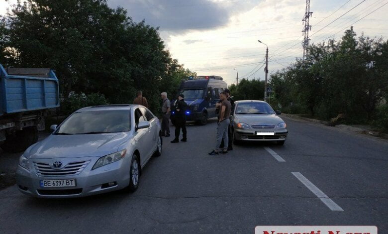 Автомобиль в Николаеве сбил 14-летнего подростка на переходе — мальчик в реанимации | Корабелов.ИНФО