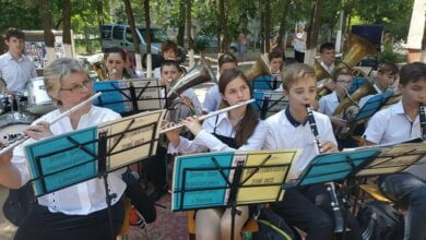 «Оркестр! Туш!», - вихованці Дитячого центру Корабельного району привітали концертом вихованців дитсадочка з ювілеєм | Корабелов.ИНФО image 2