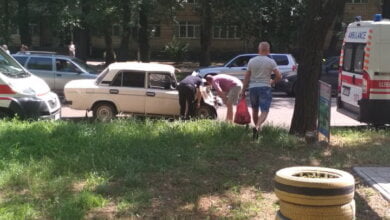 "Жигуль" вылетел на "встречку": ДТП на проспекте Богоявленском с участием "маршрутки" | Корабелов.ИНФО image 6