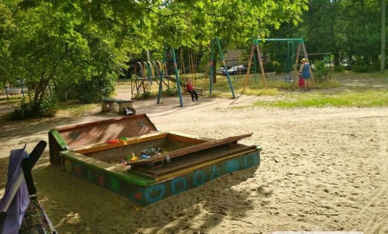 В Николаеве на детской площадке обнаружили боевую гранату (фото) | Корабелов.ИНФО image 1